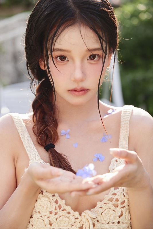 小欣一一 – 《比美照更有杀伤力的是生命力》[16P]