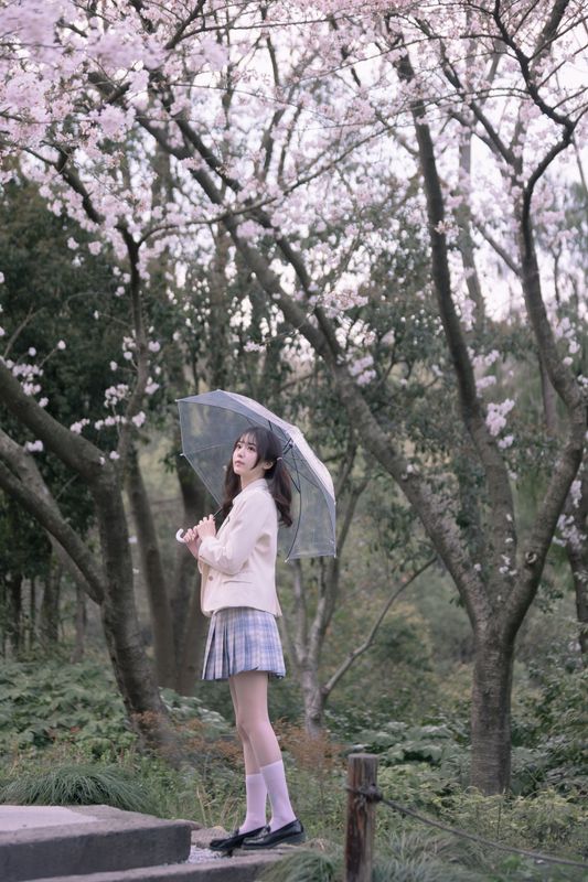 刺青师豆芽 – 《樱花树下的少女》[24P]