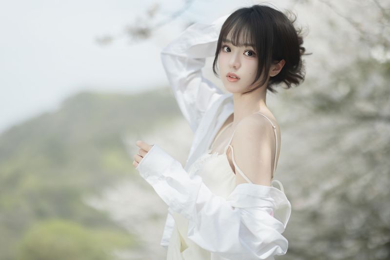刺青师豆芽 – 《清白之年》[22P] - 机器猫次元