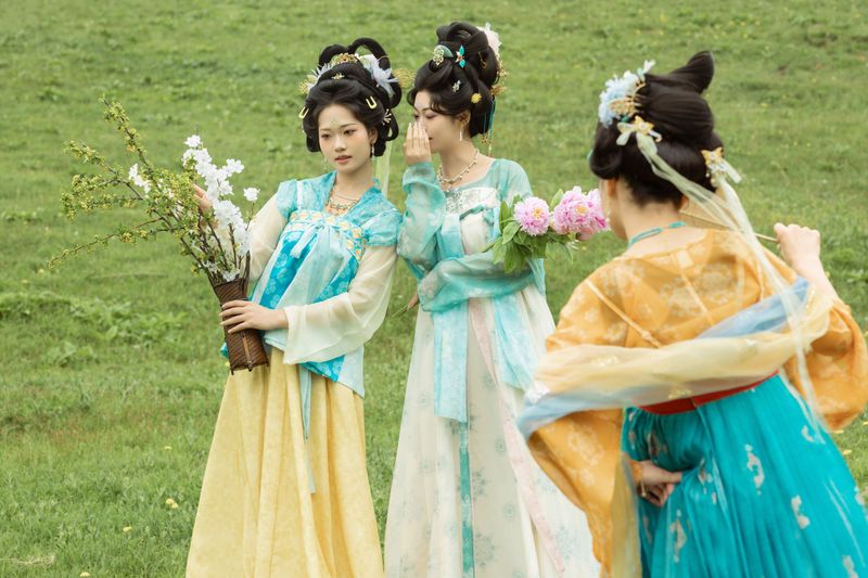 佚名 – 《端午山行》[70P] - 机器猫次元