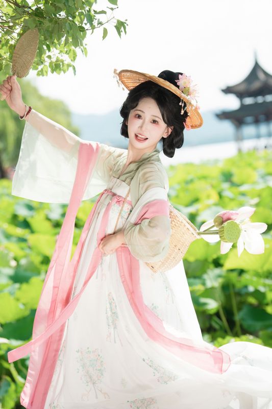 湫一只岁岁 – 《夏日荷花》[18P] - 机器猫次元