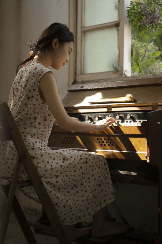乔 – 《阳光是甜美的罪恶》[20P] - 机器猫次元