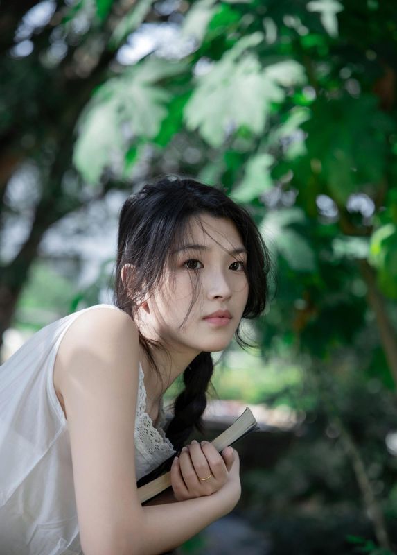 依婷 – 《青提味的夏天》[15P] - 机器猫次元