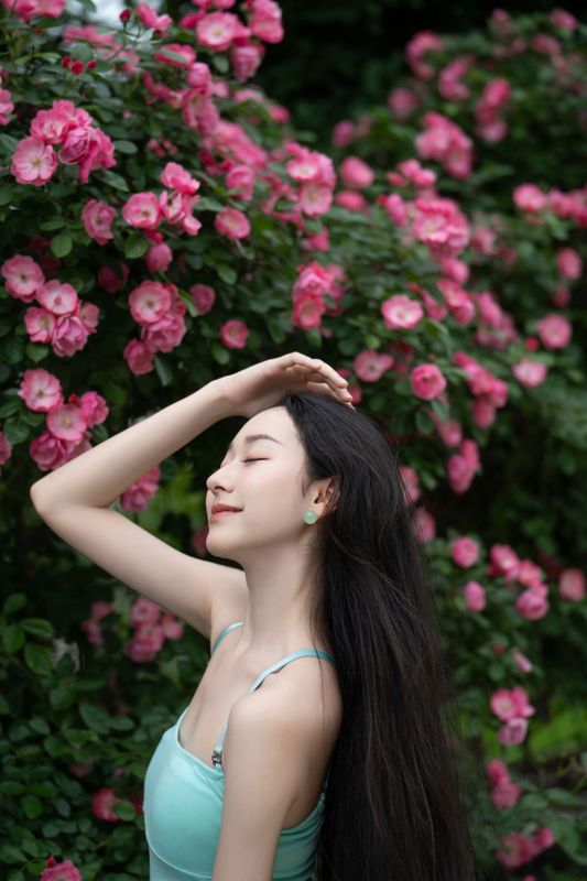玥玥hsbjsvnsms – 《蔷薇花女神》[14P] - 机器猫次元