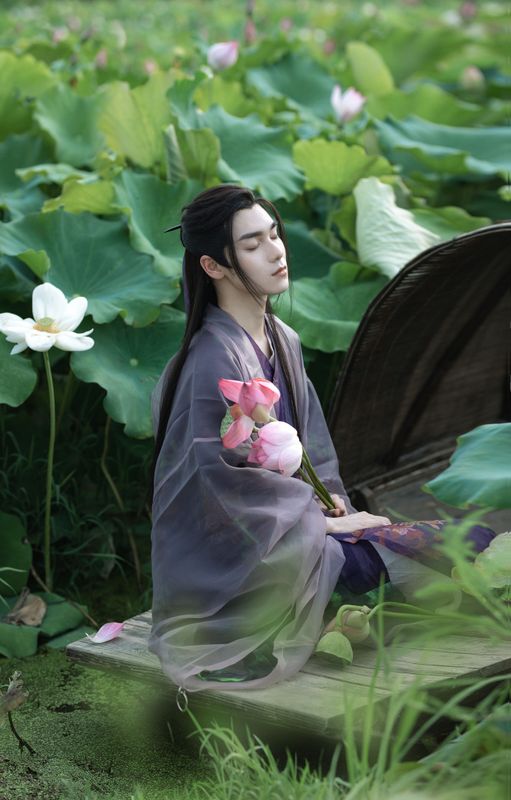 奈何Ne – 《满身明月看荷花》[13P] - 机器猫次元