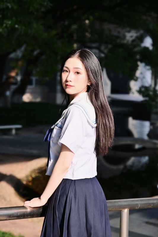 Vicky – 《放学等我》[13P]