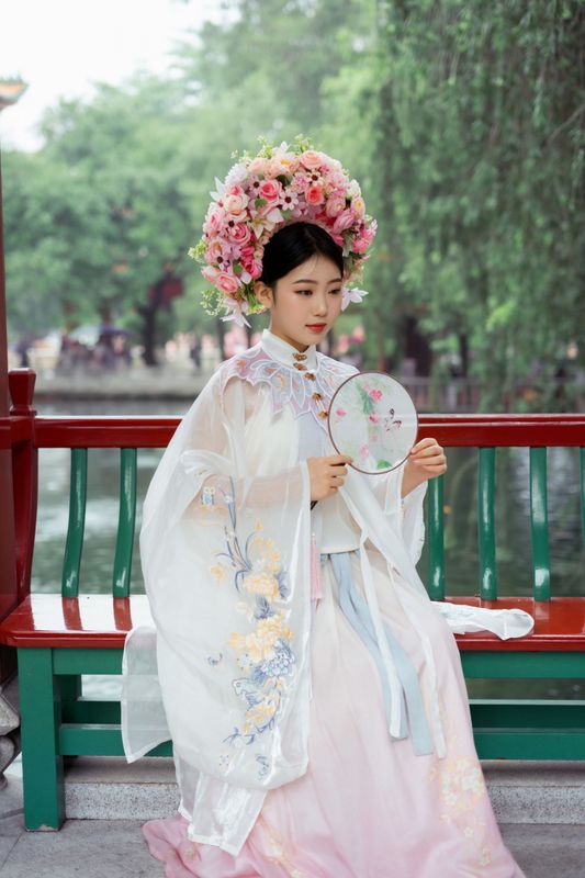 祁鱼 – 《今生簪花，今世漂亮。》[17P] - 机器猫次元