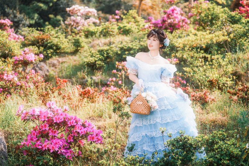 桂花鸭 – 《法式人像-杜鹃花写真》[21P] - 机器猫次元
