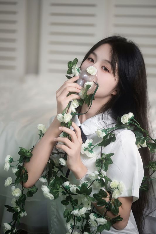 犯困小羊 – 《花吃了那女孩》[9P] - 机器猫次元
