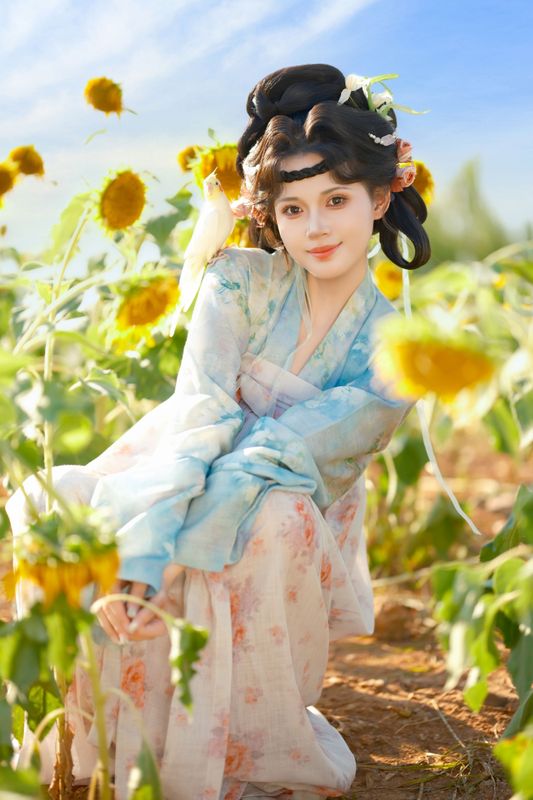 松饼啾啾 – 《向日葵少女》[56P] - 机器猫次元
