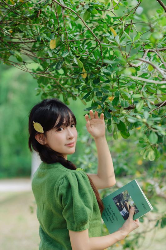 苗苗 – 《林间绿意》[25P] - 机器猫次元