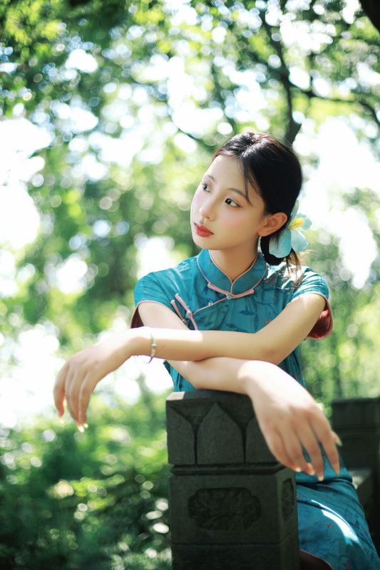 小u – 《六和塔下的旗袍绿色》[39P] - 机器猫次元