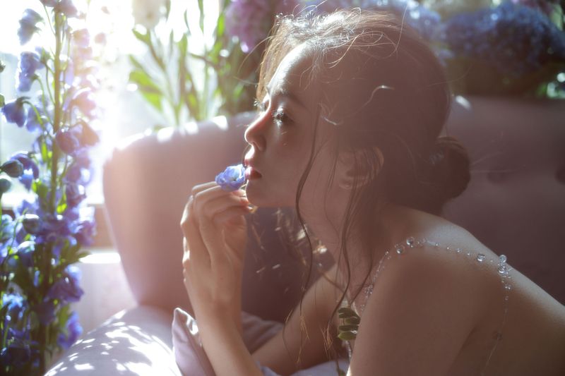 zhouzhou – 《轻纱》[18P]