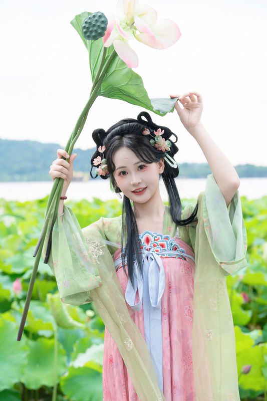 湫一只岁岁 – 《西湖美景》[63P] - 机器猫次元