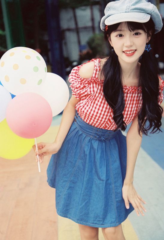 美美晓鱼 – 《彩色》[15P] - 机器猫次元