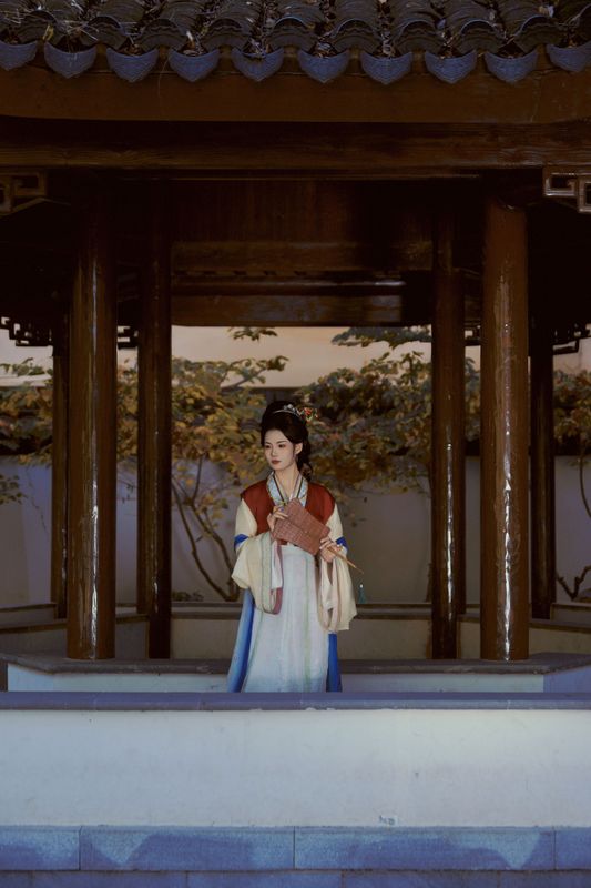 少侠 – 《满阶秋》[35P] - 机器猫次元