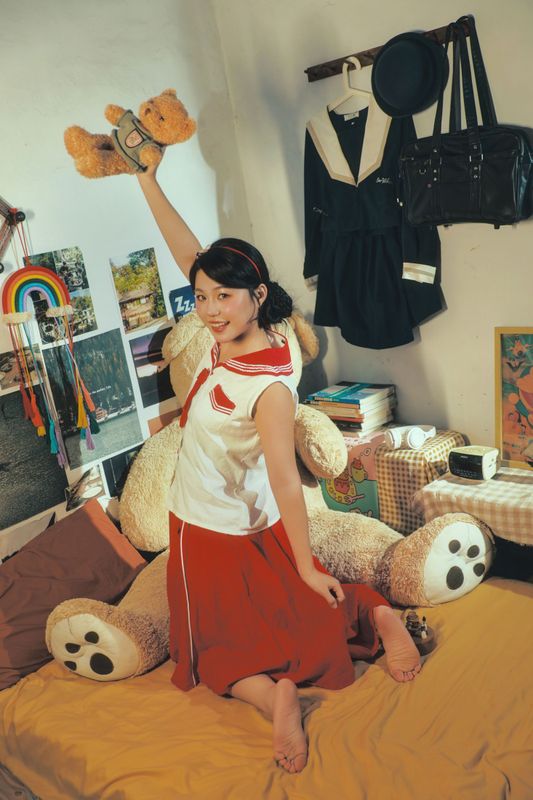 小刺猬同学 – 《日系画册 | 画报里的小女孩》[13P] - 机器猫次元
