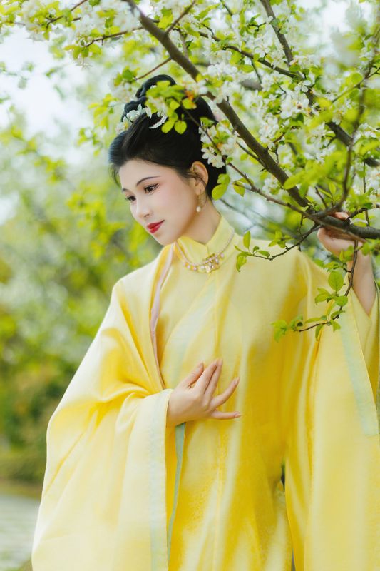 《春日花》[9P]
