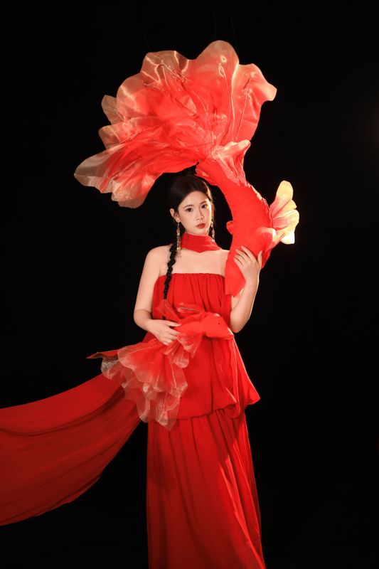 Wei倾心 – 《好运锦鲤》[9P] - 机器猫次元