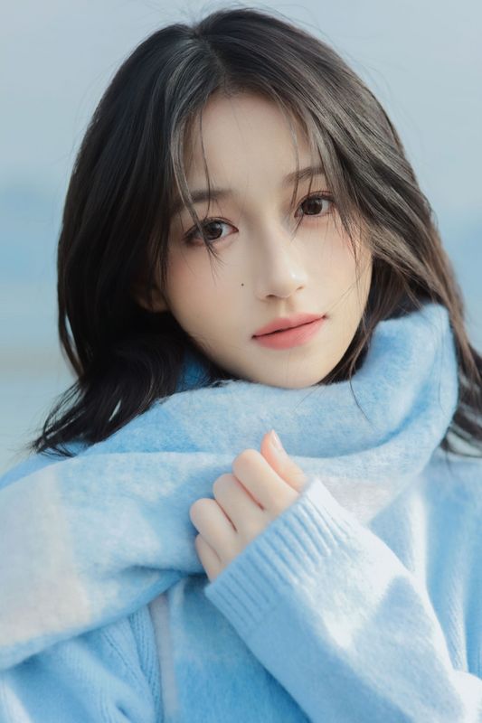 林淼鑫 – 《蓝色冬日》[36P]