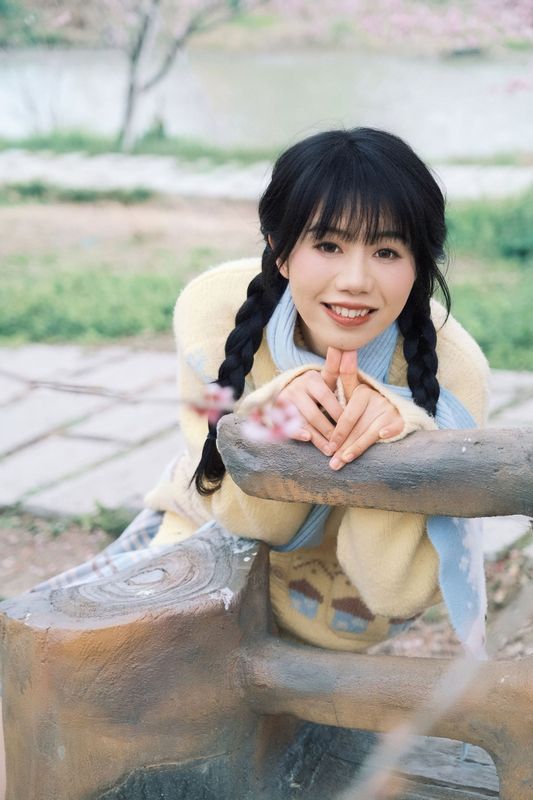祝勺子 – 《樱花树下》[20P]
