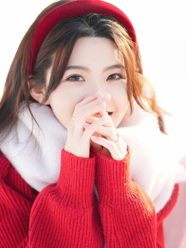 《雪地里的红蝴蝶》[23P] - 机器猫次元