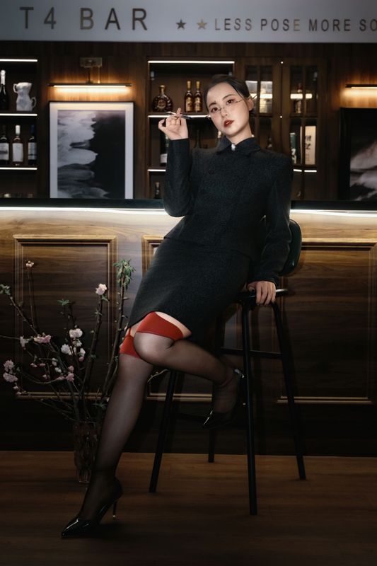 熊仔（心狠手辣版） – 《清醒与微醺之间》[18P] - 机器猫次元