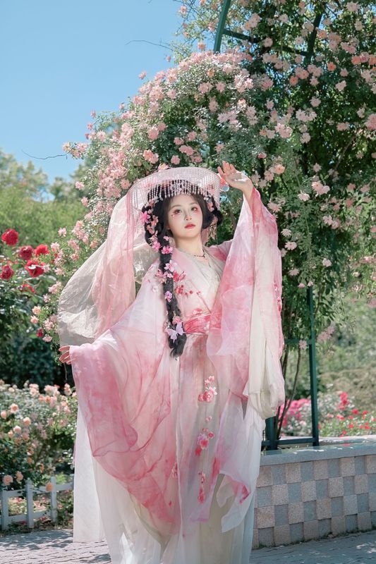 《一头扎进蔷薇花里》[21P] - 机器猫次元