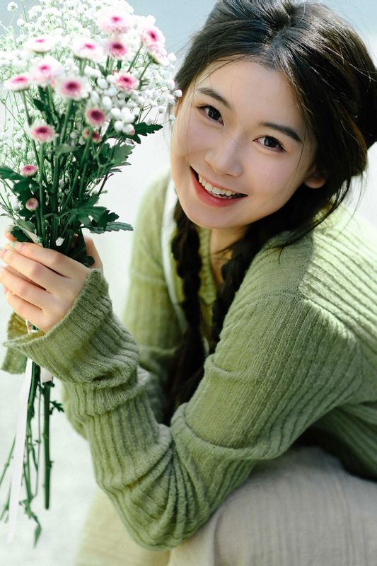 《雏菊是春天寄来的情书》[14P]