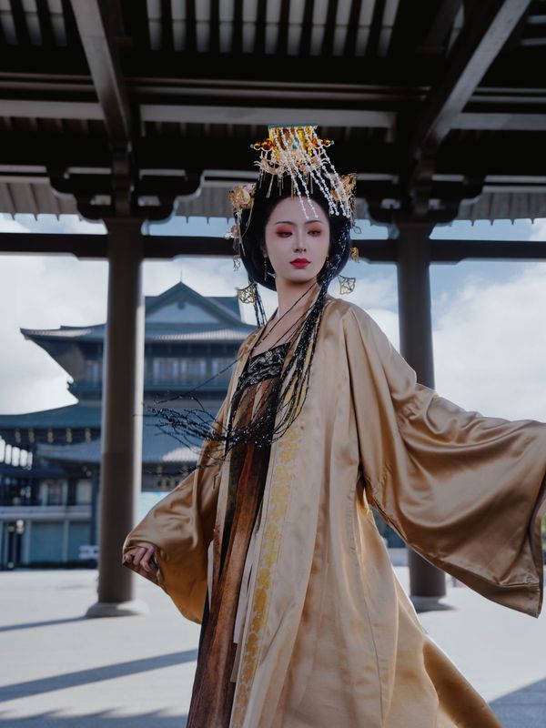 《女帝》[9P] - 机器猫次元