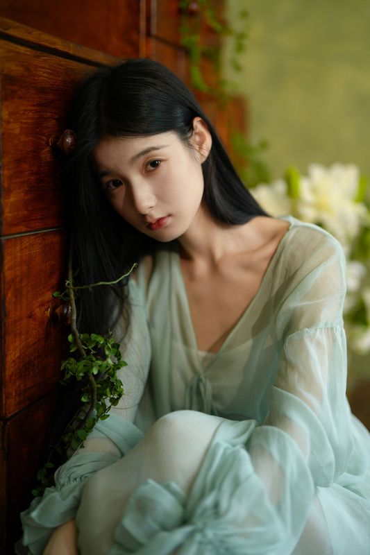 《青裙百合花少女》[25P] - 机器猫次元