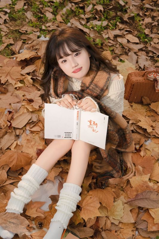 《秋日落叶氛围感写真》[11P] - 机器猫次元 - 机器猫次元
